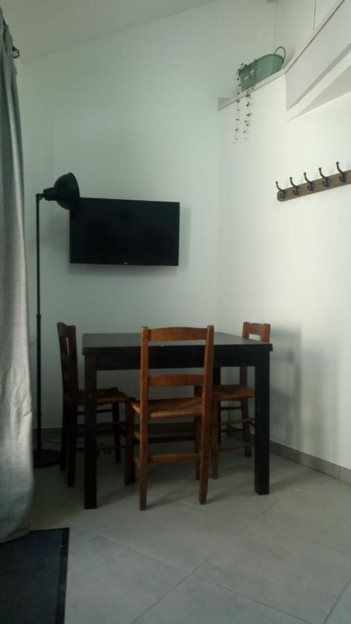 Logement Entier Dans Village Calme Guillerval Ngoại thất bức ảnh